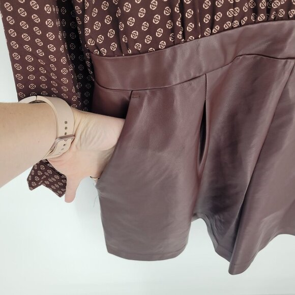 Express Medium Printed Faux leather tie neck long sleeve romper dark academia - Picture 9 of 13